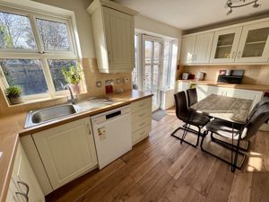Open Plan Dining Kitchen- click for photo gallery